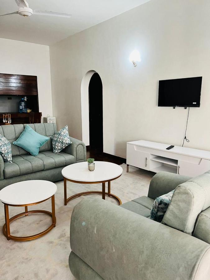 Wyne'S Cozy 2 Bedroom In Shanzu Mombasa Zewnętrze zdjęcie